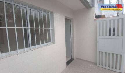 Sobrado com 2 dormitórios à venda, 58 m² por R$ 310.000,00 - Cidade Naútica - São Vicente/SP