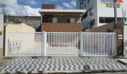 Casa com 2 dormitórios à venda, 52 m² por R$ 280.000,00 - Parque Bitaru - São Vicente/SP