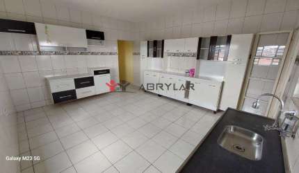Casa para alugar em Jundiaí, Tulipas, com 3 quartos, com 139.2 m²