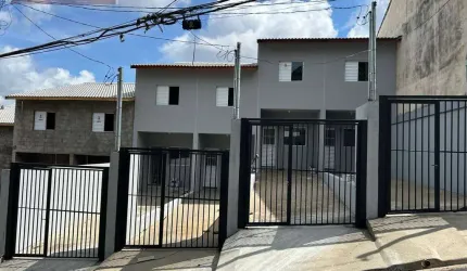Sobrado com 2 Quartos e 3 banheiros à Venda, 72 m² na Vila Aparecida