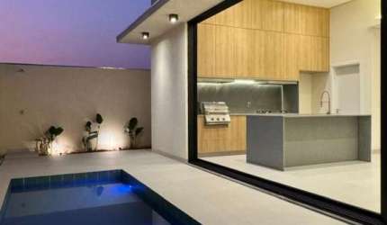 VENDE Casa  4 suítes no Cond  Resid Spazio Verde Comendador