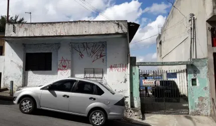 Casa com 4 quartos à venda na Rua Estoril, Jardim Santo Eduardo, Embu das Artes por R$ 420.000