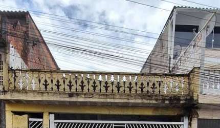 Casa com 2 quartos à venda na Estrada Itapecerica-Campo Limpo, 3379, Jardim Santo Eduardo, Embu das Artes por R$ 450.000