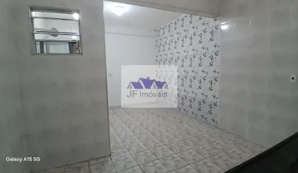 Casa com 1 quarto para alugar na Estrada Itapecerica-Campo Limpo, 1262, Jardim Júlia, Embu das Artes, 20 m2 por R$ 600