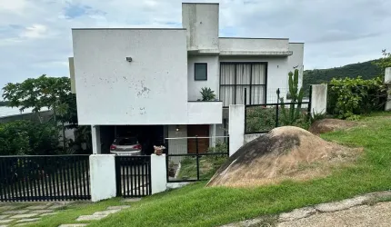 Casa à venda no bairro Areias de Macacu - Garopaba/SC