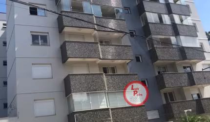 Lindo apartamento mobiliado em ótima localização.