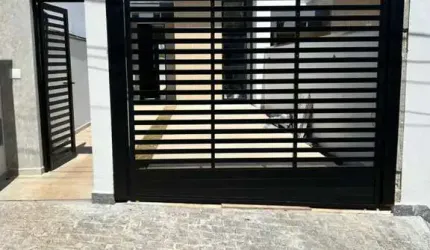 Casa para Venda em Mogi das Cruzes, Vila São Paulo, 2 dormitórios, 1 suíte, 2 banheiros, 2 vagas
