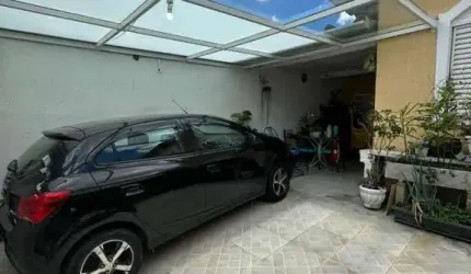 Casa para Venda em Mogi das Cruzes, Conjunto Bovolenta, 2 dormitórios, 2 banheiros, 3 vagas
