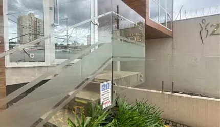 Excelente casa para Clínica