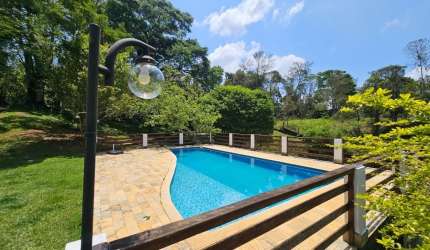 Casa com 4 quartos à venda, 2.400 m² por R$ 825.000 - Nova Califórnia - Juiz de Fora/MG