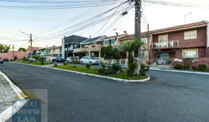 Sobrado com 3 dormitórios à venda, 69 m² por R$ 410.000,00 - Fazendinha - Curitiba/PR