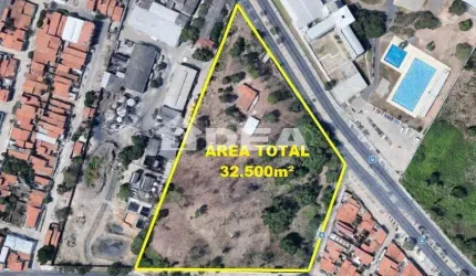 Espetacular terreno, próximo a Avenida Godofredo Maciel