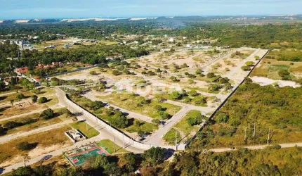 Loteamento fechado a poucos metros da CE-040
