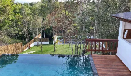 Casa magnífica de 05 suítes no condomínio Outeiro das Brisas!