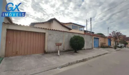 Casa à venda no bairro Veneza