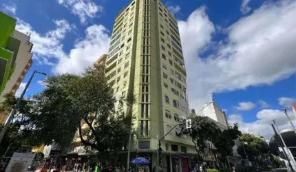 Apartamento à venda, no Ed. Tambaú,  em Belo Horizonte, Centro, com 3 quartos, 150m²