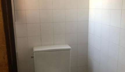 Lindo apartamento pronto pra morar, planta bem distribuída,quartos grandes,ampla cozinha , muito bem decorado.