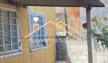 Casa no Colina Verde com lote inteiro!!