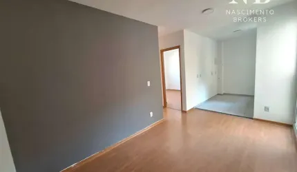 Apartamento com 2 Quartos e Vaga Numerada, 45m² - Barbosa Lage