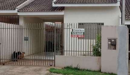 Casa com 2 quartos à venda na Rua Pioneiro Jurandyr Schelles, 475, Jardim Dias I, Maringá, 159 m2 por R$ 270.000