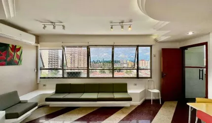 Sala comercial com dois andares no Jardim São Dimas, SJC