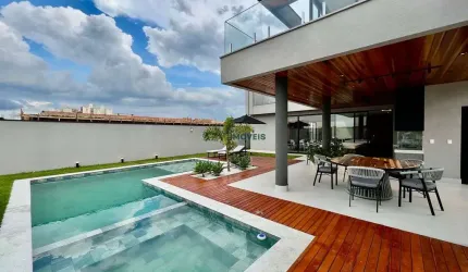 Casa a Venda no Condomínio Jardins das Nações no Urbanova - SJC