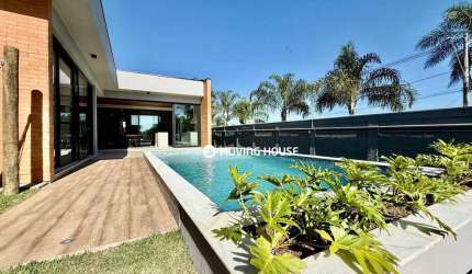 Casa à Venda no Condomínio Residencial Querência - Valinhos/SP