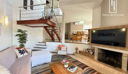 Casa em condomínio fechado com 3 quartos à venda na Rodovia Haroldo Soares Glavan, 3820, Cacupé, Florianópolis por R$ 2.950.000