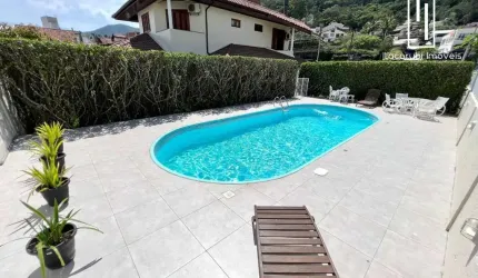 Casa com 5 quartos à venda na Heidelberg, 63, Córrego Grande, Florianópolis por R$ 2.600.000