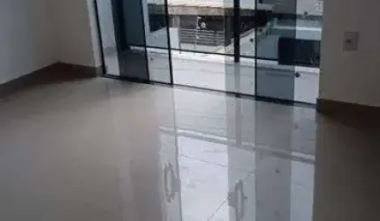 Casa a Venda 3 Quartos sendo 1 Suíte - Novo Horizonte