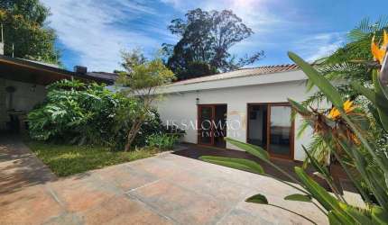 Casa nova com muito requinte e bom gosto! ALTO DA LAPA!