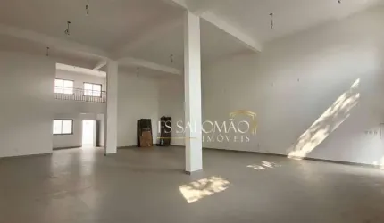 Excelente Galpão na melhor Rua da Vila Romana para comércio