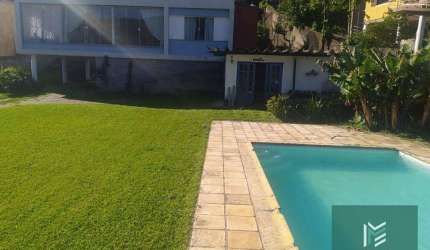 Casa com 4 dormitórios à venda, 161 m² por R$ 1.200.000,00 - Carlos Guinle - Teresópolis/RJ
