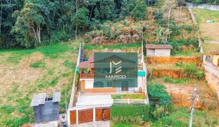 Casa com 3 dormitórios à venda, 217 m² por R$ 800.000,00 - Barra do Imbuí - Teresópolis/RJ