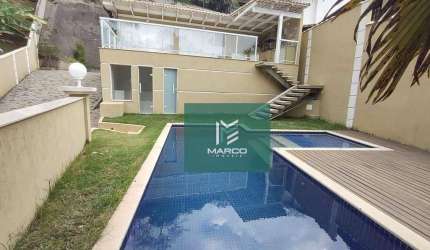 Casa com 3 dormitórios à venda, 200 m² por R$ 1.690.000,00 - Itaipava - Petrópolis/RJ