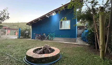 Casa com 2 dormitórios à venda, 60 m² por R$ 360.000 - Albuquerque - Teresópolis/RJ