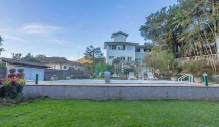 Casa com 5 dormitórios à venda, 450 m² por R$ 2.840.000 - Carlos Guinle - Teresópolis/RJ