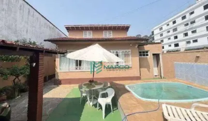 Casa com 3 dormitórios à venda, 180 m² por R$ 900.000,00 - Agriões - Teresópolis/RJ