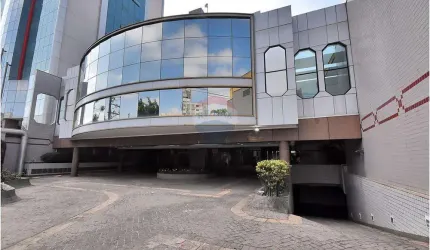 Prédio Comercial Moderno na Av. Tiradentes, SP
