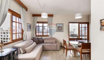 Apartamento no Arouche: 2 Quartos, Vista Incrível!