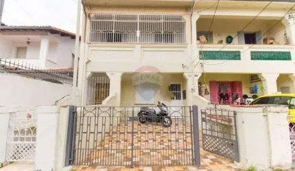 Casa com 02 dormitórios em Santana, SP