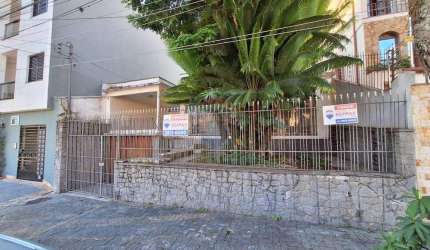 Casa tipo para venda com 3 quartos, 131m²