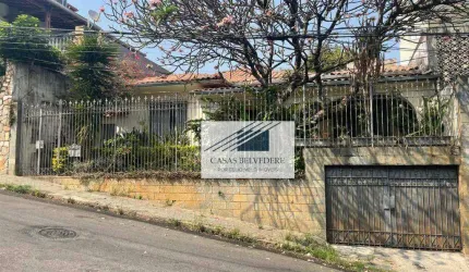 Casa 3 Quartos à venda no bairro Sagrada Família