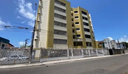 Apartamento 3º andar - norte/leste - com armários - 3/4 e suíte