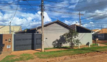 Casa de Esquina São Conrado
