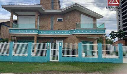 Casa com 3 dormitórios para alugar, 203 m² por R$ 11.127,42/mês - Itacolomi - Balneário Piçarras/SC