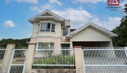 Casa com 4 dormitórios, sendo 2 suítes à venda, 480 m² por R$ 1.600.000 - Garcia - Blumenau/SC
