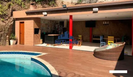 Casa à venda, 4 quartos, 3 suítes, 4 vagas, São Francisco - Niterói/RJ