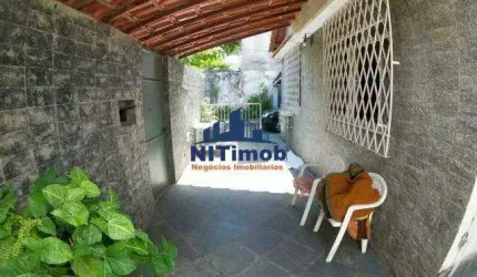 Casa à venda, 4 quartos, 4 vagas, Pe Pequeno - Niterói/RJ