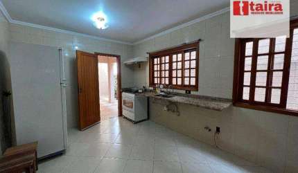 Sobrado Ótimos espaços/ 3 Dormit / 2 vagas / próximo ao Metrô